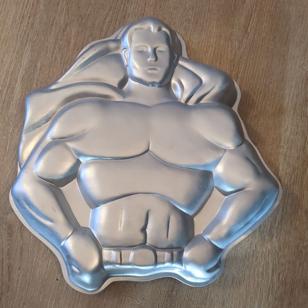 1977 Wilton Retired DC Comics Super Hero Cake Pan (502-1212) Batman / Superman